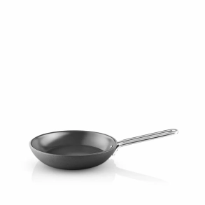 Eva Trio Professional stegepande med titanium bel�gning � 28 cm