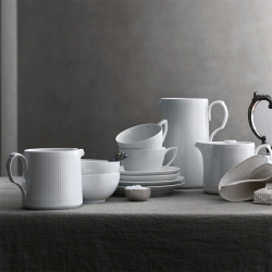 Royal Copenhagen Hvid Riflet kande hvid 0,7 liter