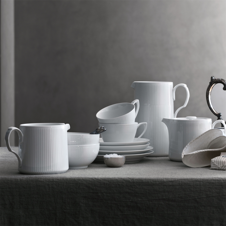 Royal Copenhagen Hvid Riflet kande hvid 0,7 liter