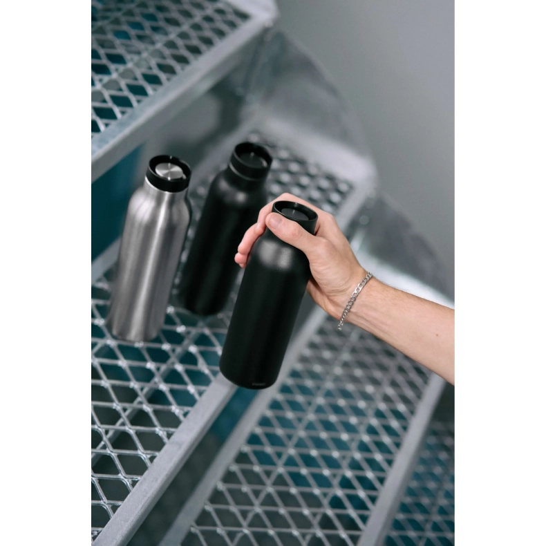 Eva Solo Urban termoflaske - 0,5 liter - steel/black
