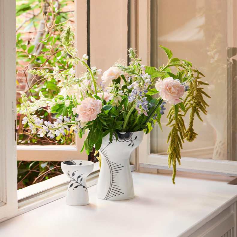 Royal Copenhagen Sort Mega Riflet vase H 11 cm