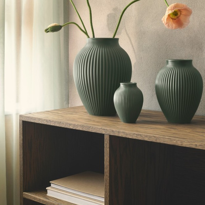 Knabstrup Keramik Ripple vase m�rkegr�n H12.5 cm