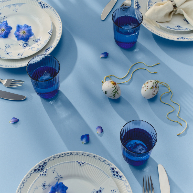 Royal Copenhagen p�ske�g 2026 kamilleblomst 6 cm 2 stk.