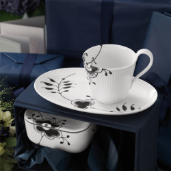 Royal Copenhagen Sort Mega Riflet h�jhankskop 33 cl