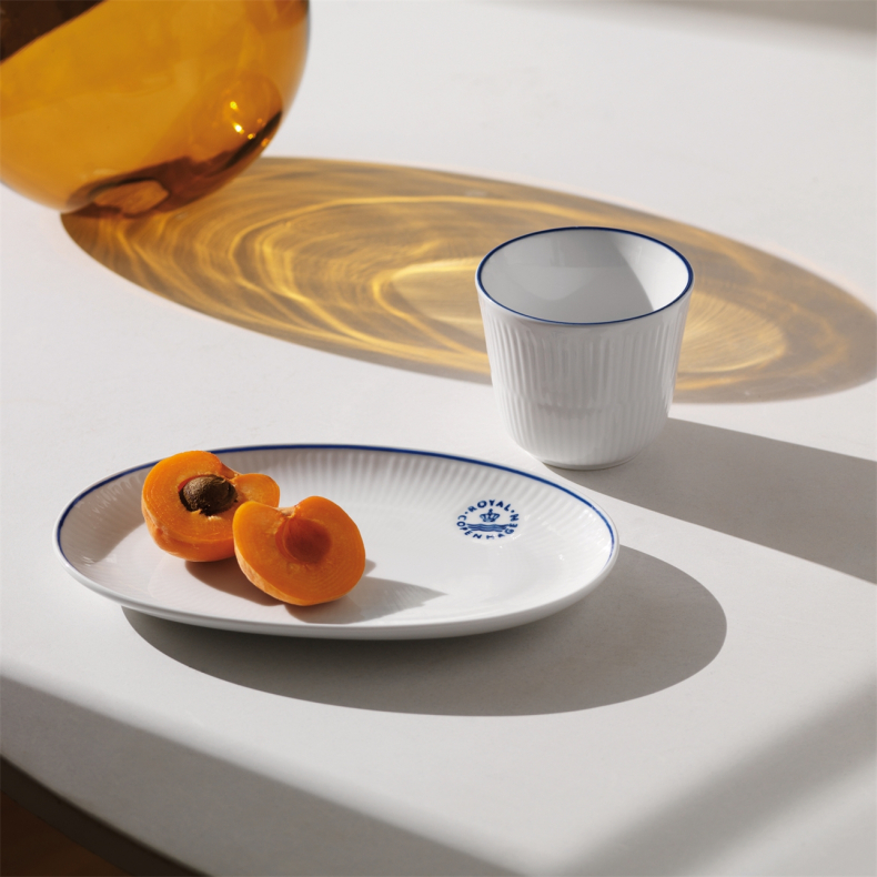 Royal Copenhagen Blue Line asiet 23 cm