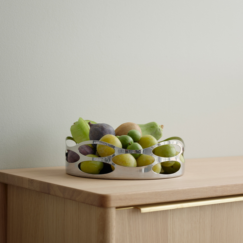 Stelton Embrace Brdkurv Steel/Black 23 cm