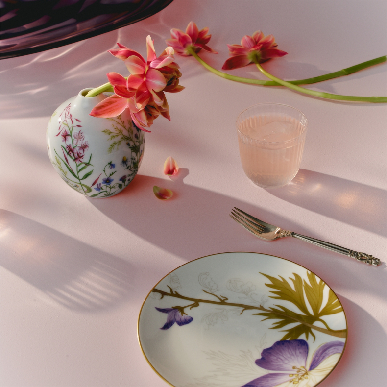 Royal Copenhagen vase 2026 vilde blomster H13 cm