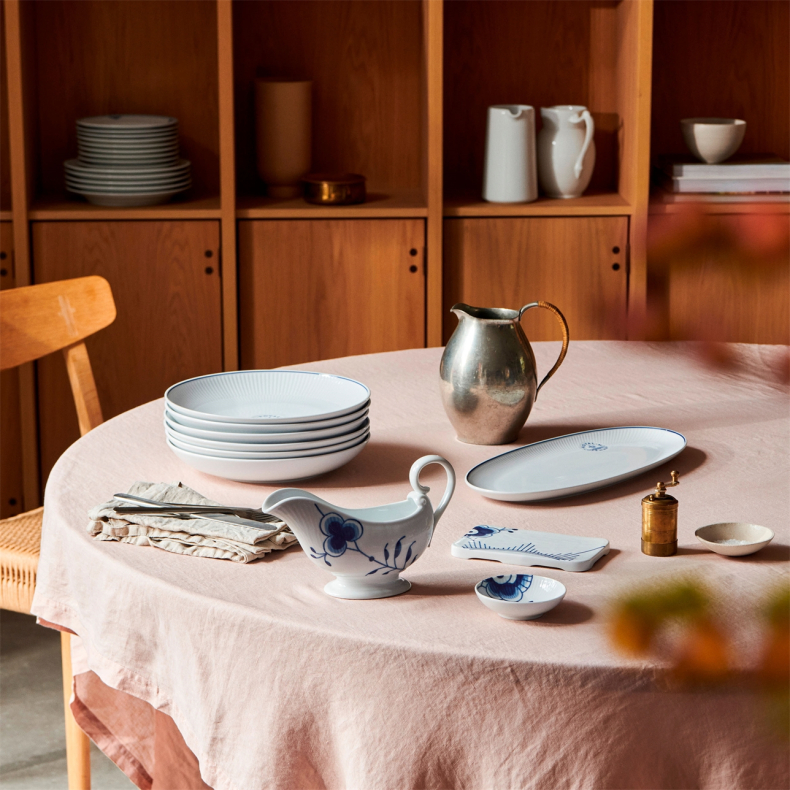 Royal Copenhagen Bl� Mega Riflet sovsesk�l bl�