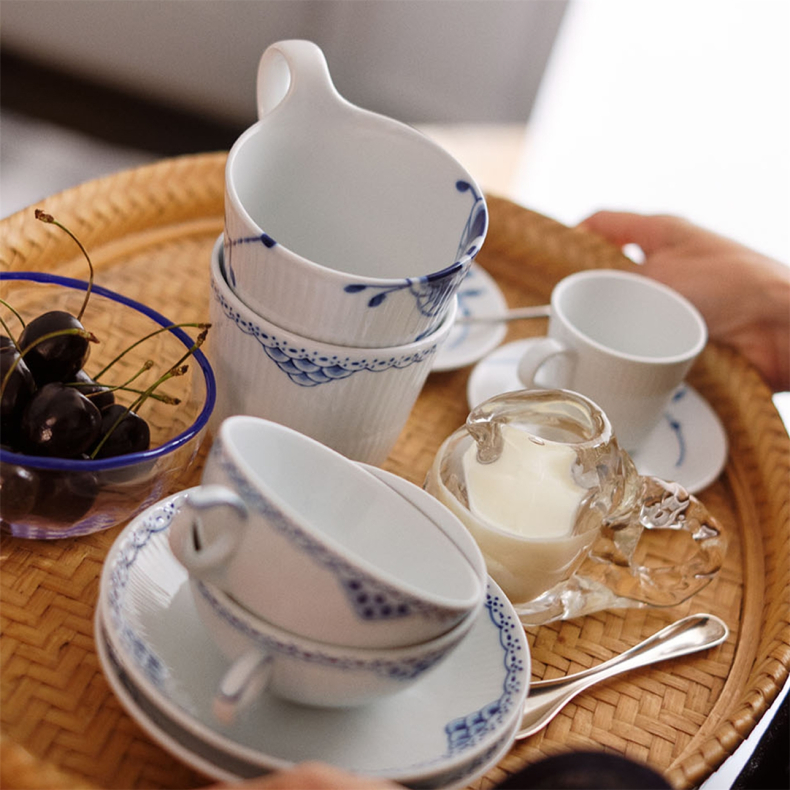 Royal Copenhagen Bl� Mega Riflet h�jhankskop 33 cl