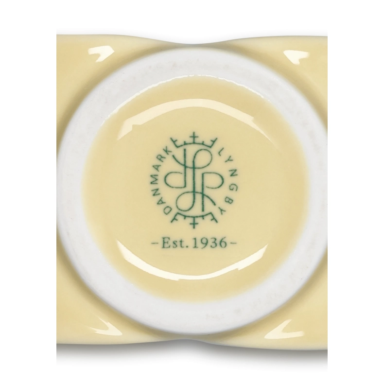 Lyngby Porcel�n Flower sm�rblomst vase sand H 11,5 cm