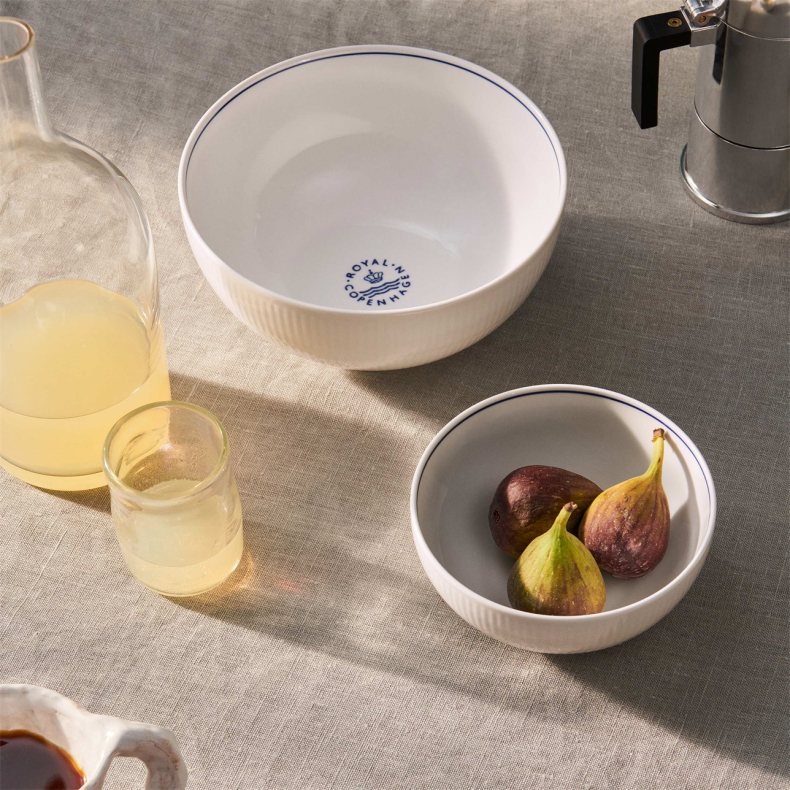 Royal Copenhagen Blue Line Royal Copenhagen Blueline sk�l � 21 cm 180 cl