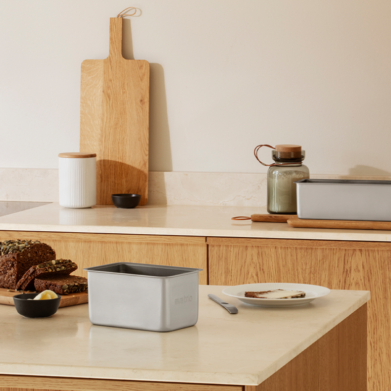 Eva Trio Professionel rugbrdsform med keramisk belgning 2 liter