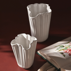 Khler Hammershi Unfold vase hvid H20.5 cm