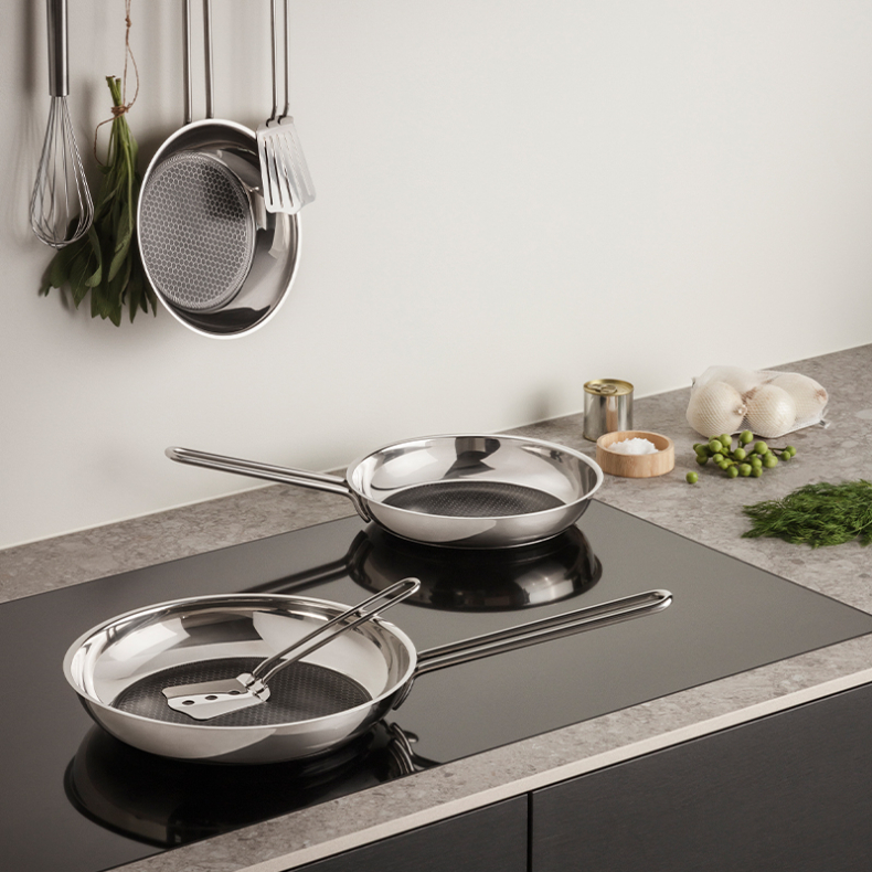 Eva Trio Mosaic stegepande keramisk belgning 24 cm